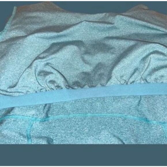 Duluth Trading Co Heavy Weight Scrub Top Size XL A2 - Picture 3 of 5